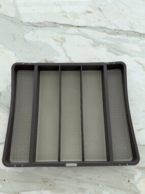 MADESMART UTENSIL DRAWER ORGANIZER